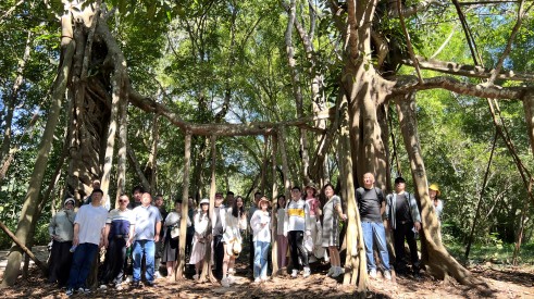 穿越秘境雨林，領(lǐng)略六國風(fēng)情——中辰營銷精英、中層管理團隊西雙版納游